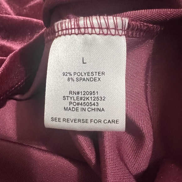 Olive & Oak Sleeveless Velvet Mock Neck Top -   Dusty Rose Mauve - Picture 6 of 7